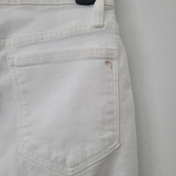 Madewell 9" High-Rise Skinny Crop Jeans in Pure White  Knee-Rip Edition Size 27 - Picture 14 of 16